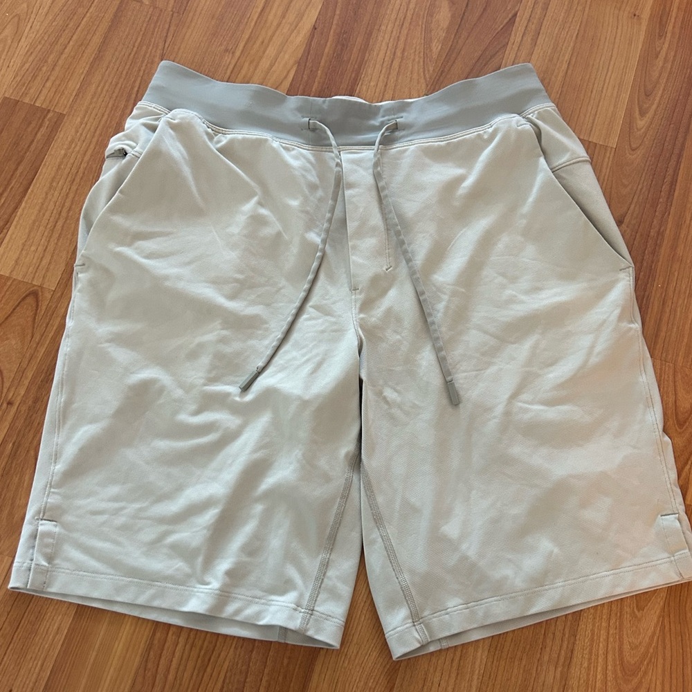 Lululemon license to train unlined tan camo shorts
